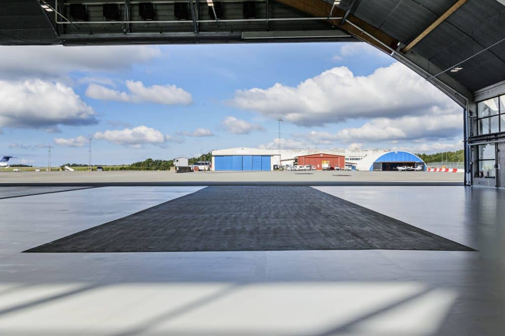 Hangar Flesland 6